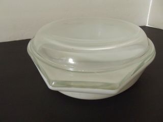 Pyrex Town & Country 1 1/2 quart Divided Casserole Dish Lid White Brown EC 8