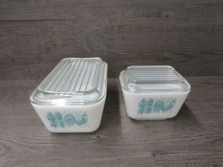 Set Of 2 Vintage Pyrex Amish Butterprint Rooster Refrigerator Dishes With Lids