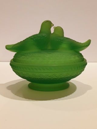 Westmoreland Glass Green Love Birds On A Nest Candy Dish