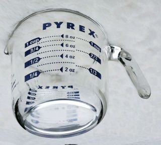Vtg Pyrex Glass Measuring Cup 1 Cup 8oz.  Blue Writing CORNING 3