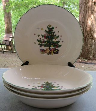 Set Of Four Nikko Happy Holidays All Purpose Bowls Cereal Soup Or Salad Bowls