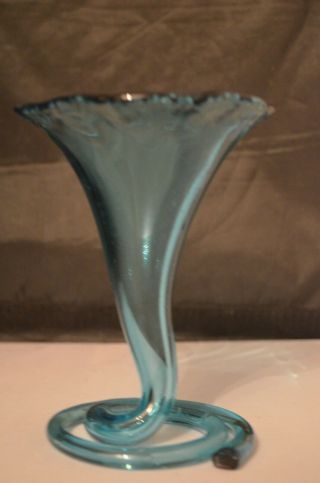 Vintage Hand Blown Art Glass Blue Swirl Flower Twisted Stem Flower Vase