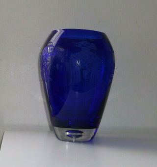 Perry Coyle Signed Art Glass Cobalt Blue Etched Native Designs Vase