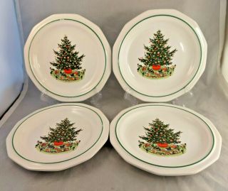 Set Of 4 Pfaltzgraff Christmas Heritage 8 1/4 " Lunch Luncheon Plates - Usa