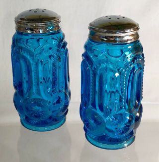 L.  E.  Smith Blue Moon And Stars Straight Salt And Pepper Shakers