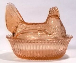 Boyd Glass Made in 1983 Rose Pink 5 Inch Chicken Hen on Nest Candy Dish FUND 5