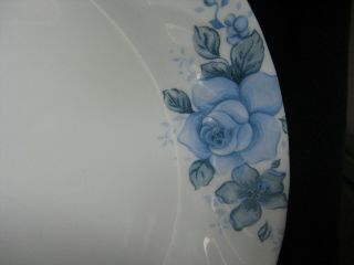 4 Corelle BLUE VELVET Dinner Plates Rose Swirl Edge 2
