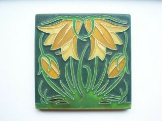 Motawi Tileworks Art Pottery Handmade Tile Yellow Tulip Art Nouveau 4 " X 4 "