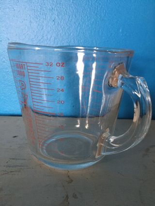 Vintage Pyrex Measuring Cup Red Lettering 4 Cup 1 Quart No Metric GOOD USA 2