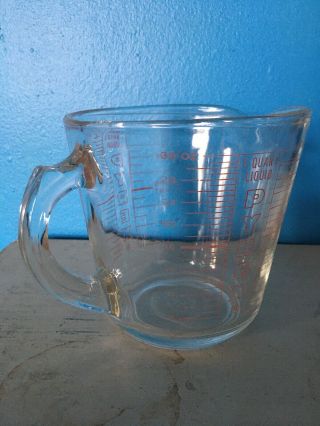 Vintage Pyrex Measuring Cup Red Lettering 4 Cup 1 Quart No Metric GOOD USA 3