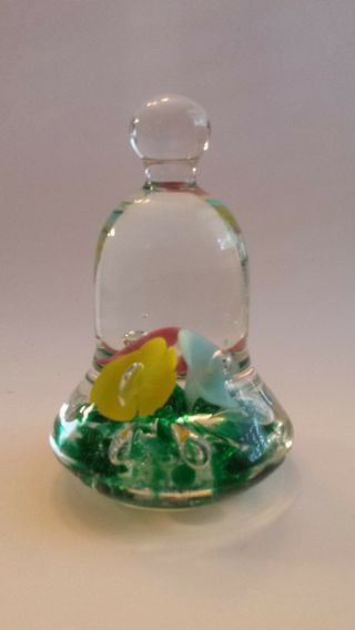 VINTAGE JOE ST.  CLAIR BELL SHAPED GLASS PAPERWEIGHT Trumpet Flowers PINK BLUE 3