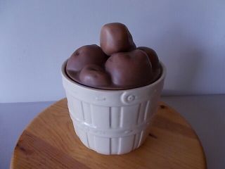 Vintage Mccoy Pottery 0274 Brown Potatoes In Beige Basket Cookie Jar