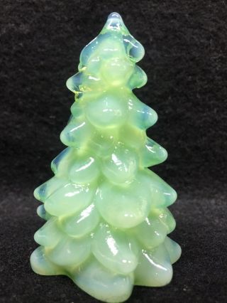 Jadeite Green Milk Glass Christmas Tree Paperweight Jade Decoration Ornament Art