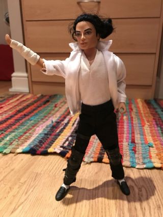 Michael Jackson - Black Or White Doll/figure