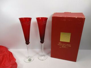Lenox Holiday Gems Toasting Flutes Ruby Etched Holly Set Of 2 (b)