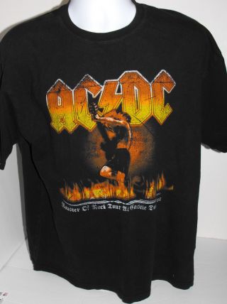 Ac/dc Castle Donnington T - Shirt Extra Large Angus Young Monsters Of Rock 2007