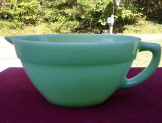 Vintage Fire King Green Jadeite Mixing Bowl W/ Handle & Pour Spout