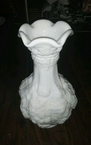Vintage Mid Century Imperial White Milk Glass Vase With Grapes