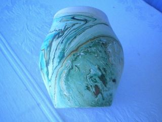 NEMADJI INDIAN POTTERY NATIVE CLAY VASE SWIRLED BY AMERICAN NATIVES 3