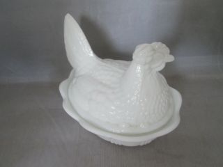 Fenton Milk glass Hen on Nest Lidded Dish 2