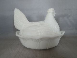 Fenton Milk glass Hen on Nest Lidded Dish 3