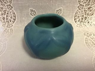 Early Van Briggle Pottery Ming Blue Small Bowl/vase With Leaves