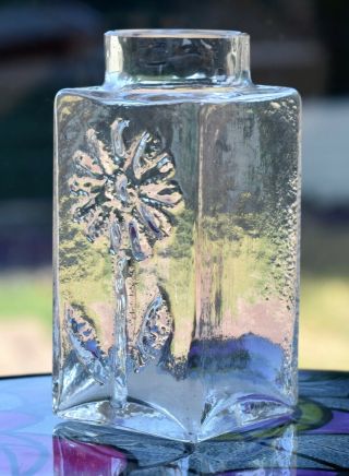 Frank Thrower Dartington Glass Daisy Vase 12cm Flint