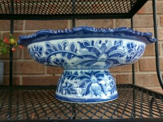 Stunning Porcelain Oriental Blue & White Footed Pedestal Decorative Bowl Only