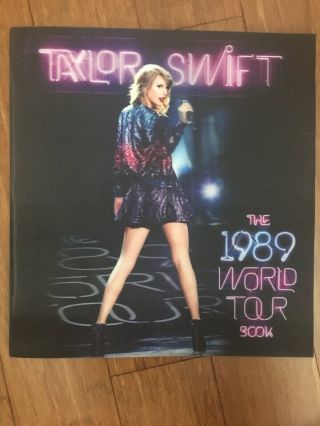 Taylor Swift 1989 World Tour Concert Book 3d Hologram Holographic Cover