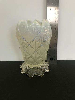 Early 1900s Northwood Palisades Lined Lattice Opalescentl Canary Bud Vase 5 "