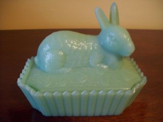 Jadeite Green Milk Glass Dish With Bunny Lid Awesome