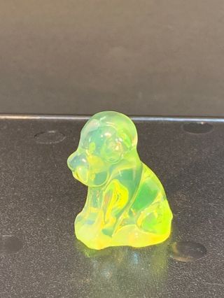 Degenhart Uranium Glass Dog Pooche D In Heart Glows