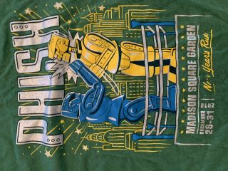 Phish T - shirt NYE MSG NYC 2018 - 2019 Rockin Sock Em Robots Shirt Size XXL 2