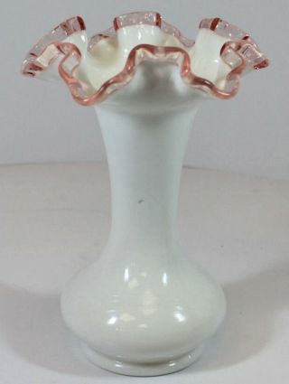 Vintage Fenton Glass Flower Vase In Rose Pink Crest Ruffled Edge Glassware