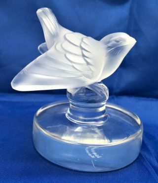 Lovely Vintage Lalique France Frosted Crystal Paperweight - Sparrow With Head Up
