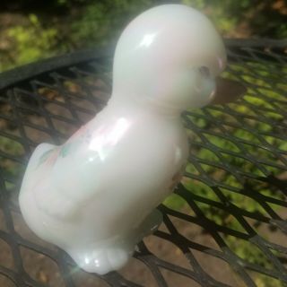 Fenton Vintage Glass Iridescent White Opal Duck Duckling Hand Painted Pink Flowe 3