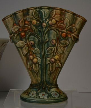 Weller Woodcraft Fan Vase.  6 " Tall.  Green.  Great Coloration,