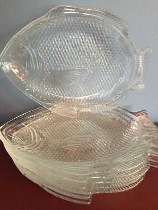 Set 7 Vintage Clear Depression Glass Embossed Fish Shape Oven Proof Usa Plate