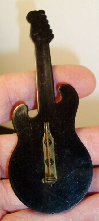 Vintage early 1960 ' s George Harrison guitar pin - Beatles 3