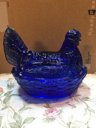 Westmoreland Cobalt Blue Glass Chicken Hen on the Nest Covered Candy Dish 2