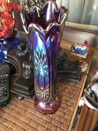 Vintage Indiana Glass Company Red Sunset Art Glass Carnival Vase 3