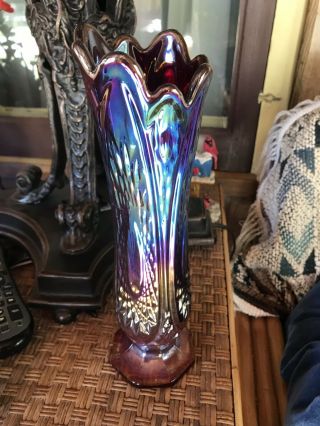 Vintage Indiana Glass Company Red Sunset Art Glass Carnival Vase 4