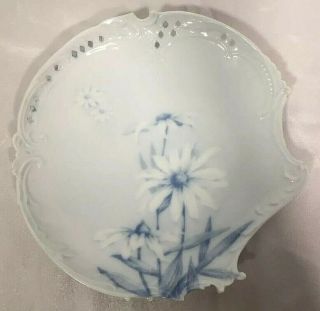 Royal Copenhagen Full Lace Plate Platter Blue Hand Painted Daisy Flowers 8.  5 "