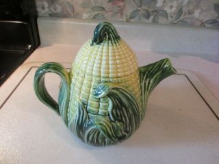 STANFORD WARE CORN POTTERY 32 OZ LIDDED TEAPOT 7.  5 INCHES TALL EUC 3