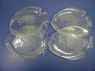 Set Of 4 Clear Glass Fish Plates Arcoroc France Large Dinner Plates 10 " X 8.  5 "