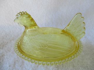 Indiana Glass Hen On Nest Topaz Yellow Glass Bottom 7 " L 5 1/2 " W Tp On 5 " T