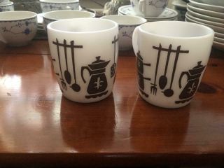 Vintage Hazel Atlas Brown Kitchen Aids Set Of 2 Cups / Mugs