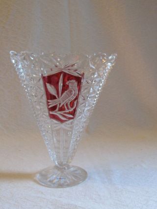 Hofbauer Bleikristall Ruby Red Byrdes Bird Lead Crystal 8.  75” Fan Vase