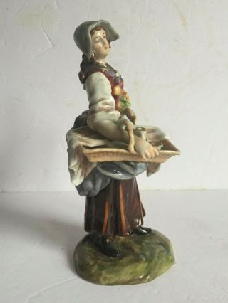 Antique Dresden Capodimonte Porcelain Figurine WOMAN with Flowers and Basket 3