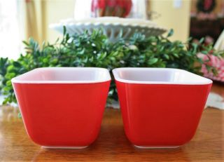 Set of 2 VINTAGE PYREX RED REFRIGERATOR DISHES Complete WITH LIDS 501 - B 501 - C 5